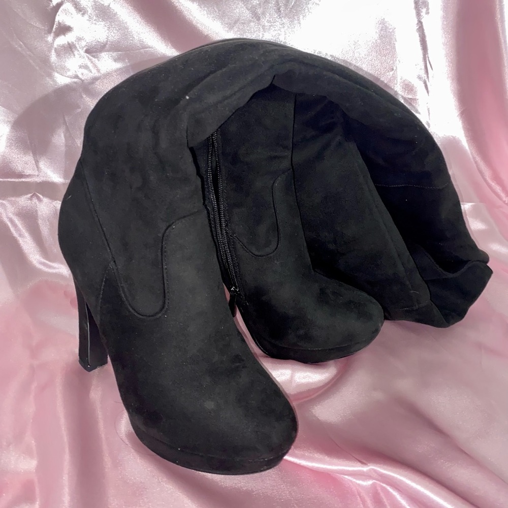 Over the knee heeled boots